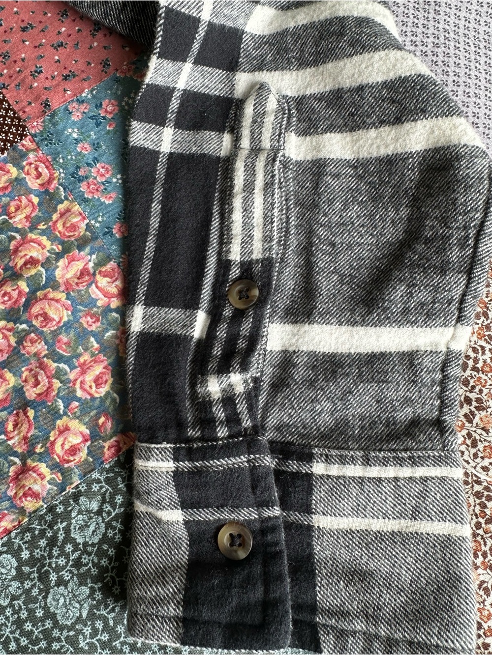 NWT SO Juniors XS Black and White Plaid Shrunken Shirt Hooded - Picture 12 of 16